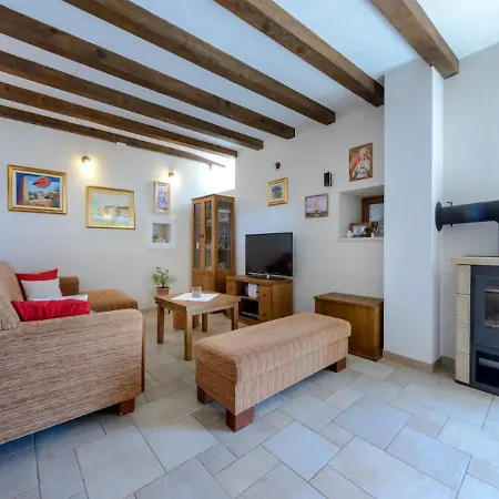 Holiday home Casa Anka *