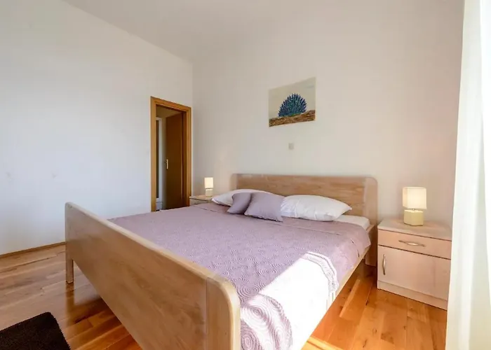 Nyaraló Casa Anka *